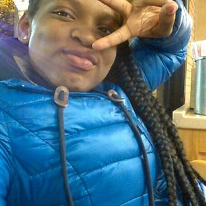 Meet your Posher, Destinee