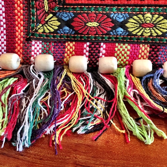 Thai Vintage Embroidery Crossbody Messenger Hobo - Picture 4 of 4