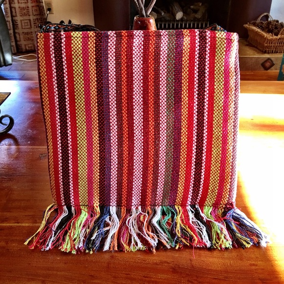 Thai Vintage Embroidery Crossbody Messenger Hobo - Picture 2 of 4