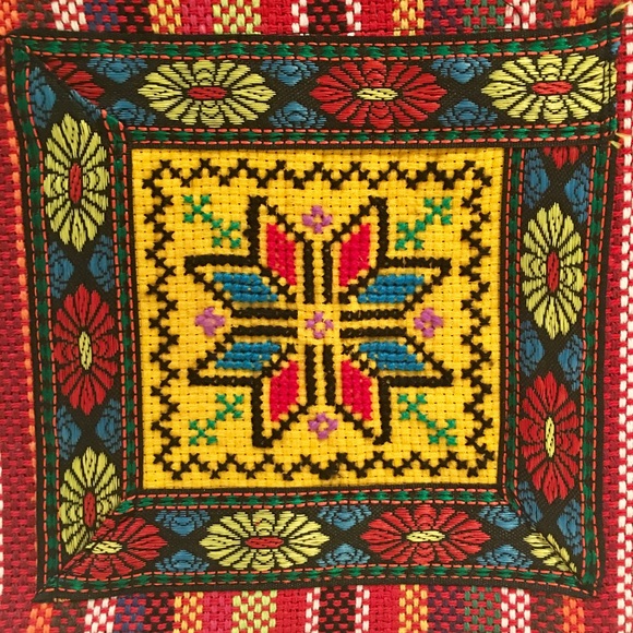 Thai Vintage Embroidery Crossbody Messenger Hobo - Picture 3 of 4