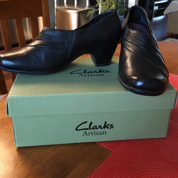 Clarks artisan