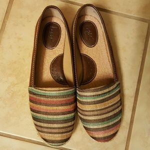 Multi color canvas shoes