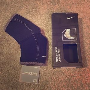 Brand New Black Nike Ankle Sleeve