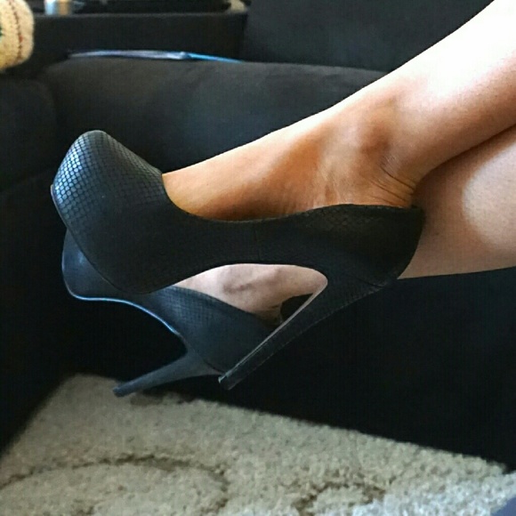 Sexy Embossed Sam Edelman Pumps