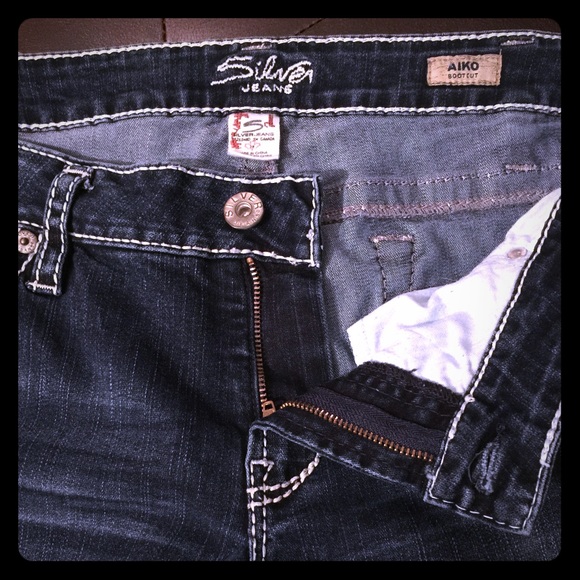 Silver dark jeans...👖
