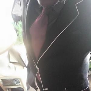 Meet your Posher, Raymond