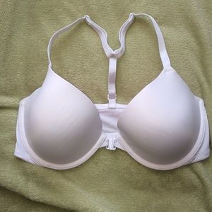 NWOT White Victoria's Secret PINK Tshirt Bra