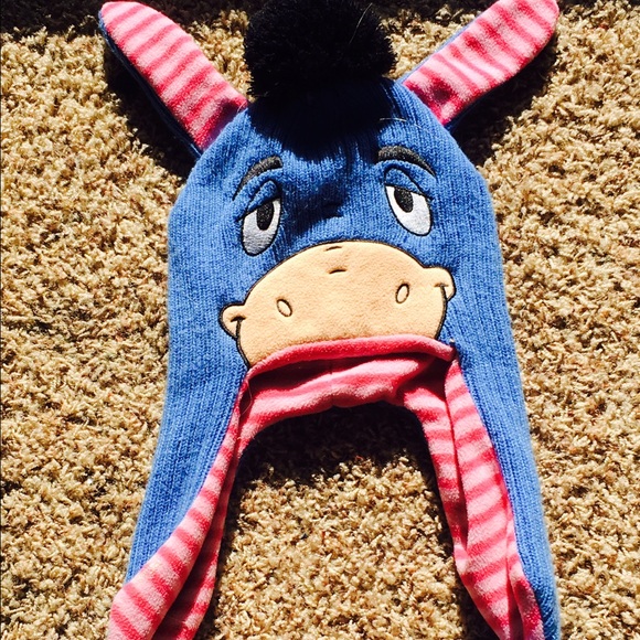 Super cute Eeyore beanie 💙