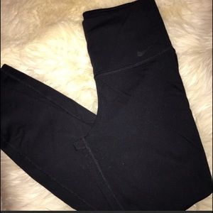 Nike leggings