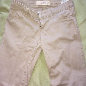 Hollister skinny khakis