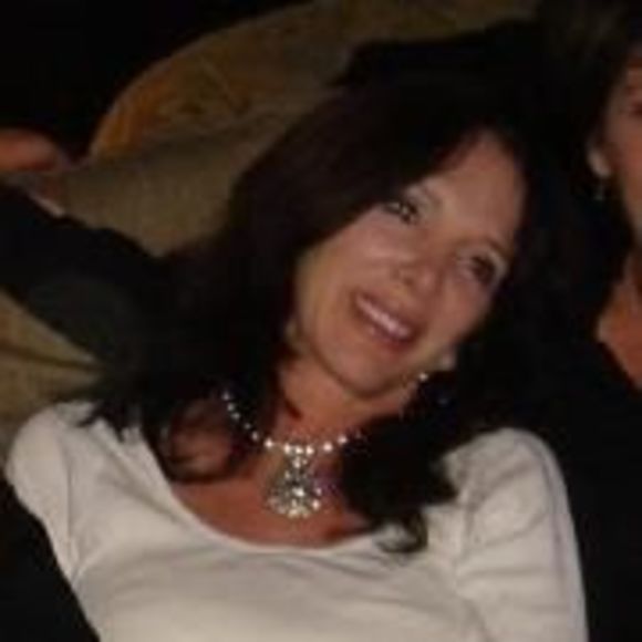 Meet your Posher, Ronda - Picture 1 of 1