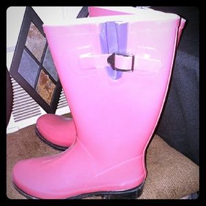 Women's boots