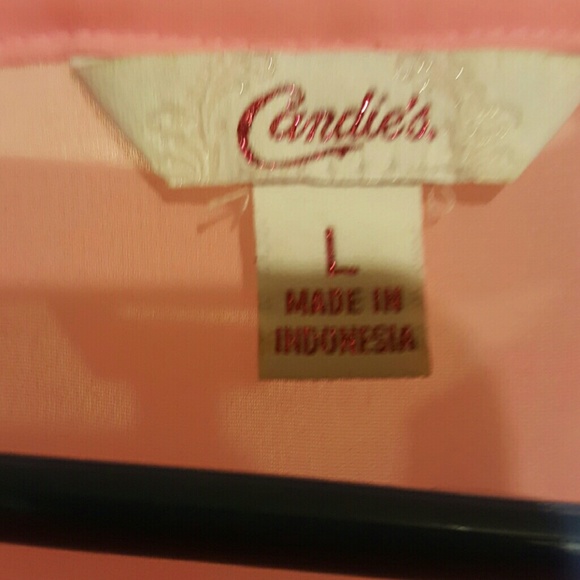 Top - Picture 2 of 3