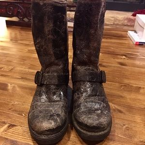 Black "Distressed" Frye Boots Size 7