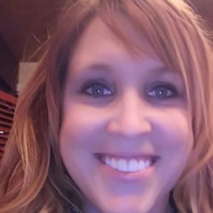 Meet your Posher, Kendra