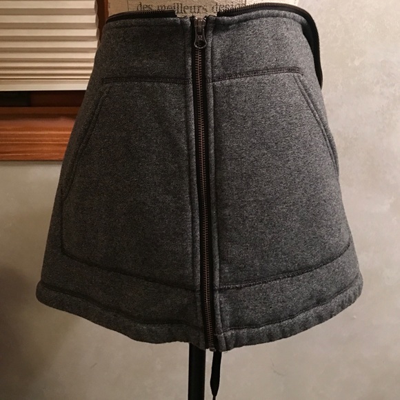 Lululemon Jacket - Picture 4 of 4