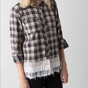 Gimmicks Plaid Button Up