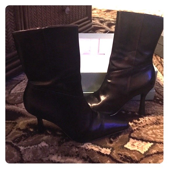 Gianni Bini Dark Brown Leather Boots Size 8.5