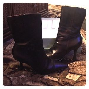 Gianni Bini Dark Brown Leather Boots Size 8.5