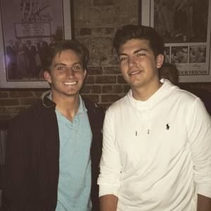 Meet your Posher, Lee