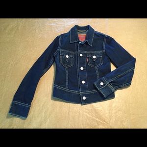Womens Levi Strauss Jean Jacket. Size L.