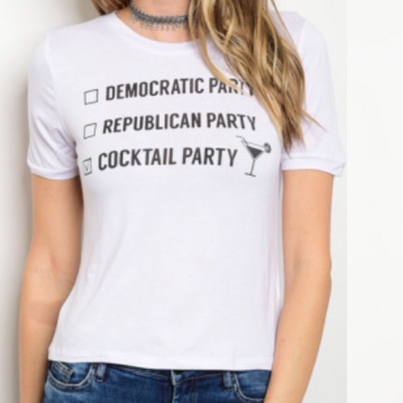FINAL PRICE! M-L Cocktail party tee - Picture 1 of 3