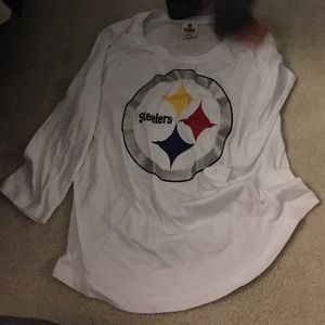 VS pink LS Steelers white tee