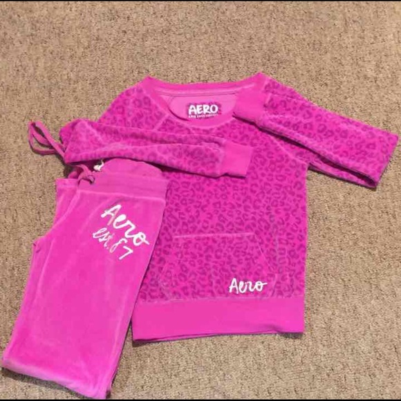Aero sweatsuit
