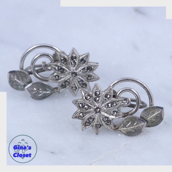 vintage sterling silver flower screw-back earrings - Picture 3 of 3