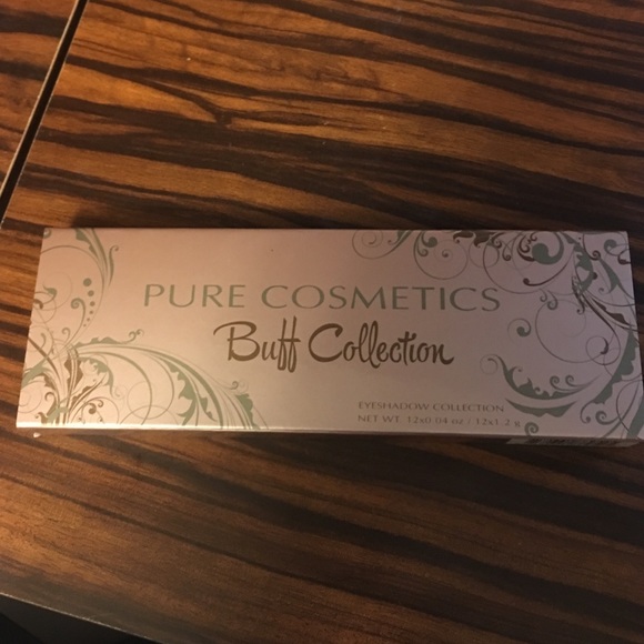 Pure Cosmetics buff collection palette