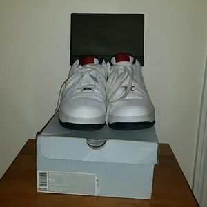 Men's Nike Air Force 1 '07 Size 11