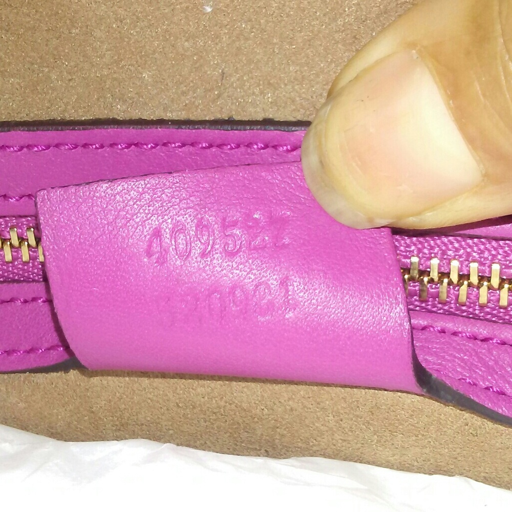 New authentic Gucci purse