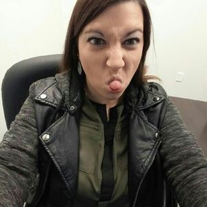 Meet your Posher, Jessica