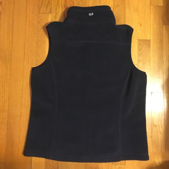 Vineyard Vines Westerly Vest - Picture 3 of 4