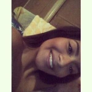 Meet your Posher, Lina