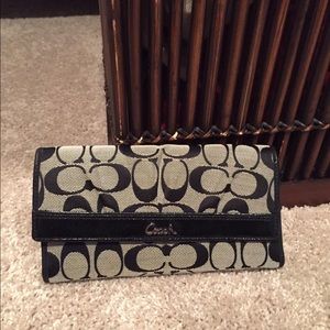 Coach wallet