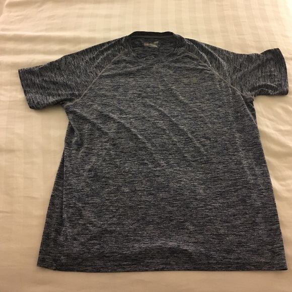 Under armour men's t shirt