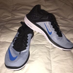 Nike Mens FS Lite Run 3 Running Shoe Size 8