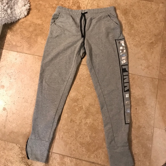 VS PINK sweatpants