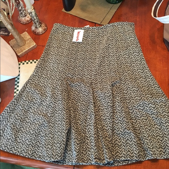 Susan Bristol Dresses & Skirts - NWT Herringbone design skirt