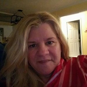 Meet your Posher, Faye