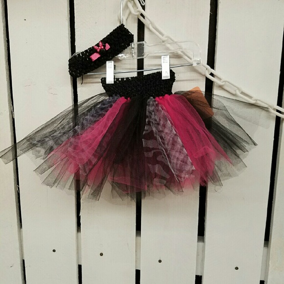 Tutus - Picture 1 of 1