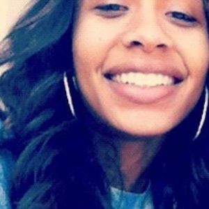 Meet your Posher, Janelle