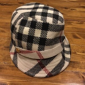 Burberry Wool Bucket Hat Size Medium