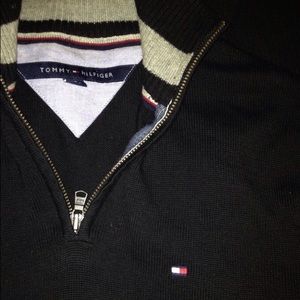 Tommy Hilfiger sweater