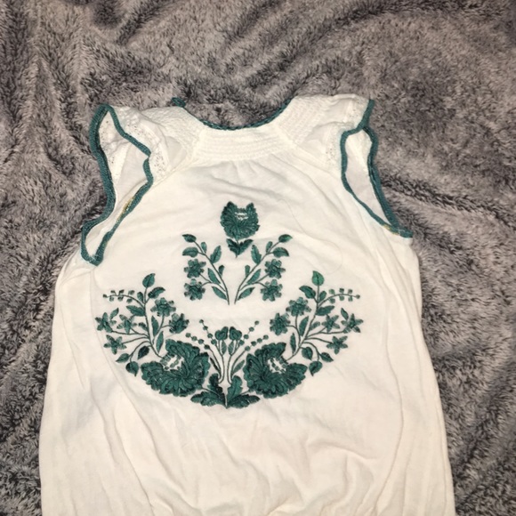 Free People Super cool embroidered free tank