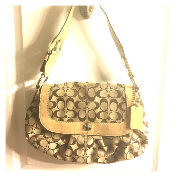 Coach shoulder bag