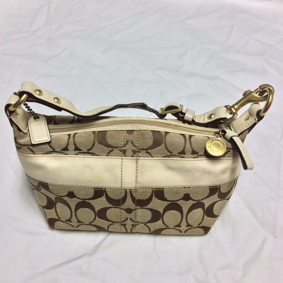 New Year SALE! Coach Signature Small Hobo handbag - Picture 2 of 3