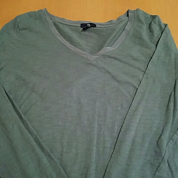GAP  long sleeve t shirt