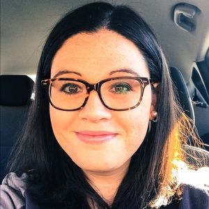 Meet your Posher, Brit